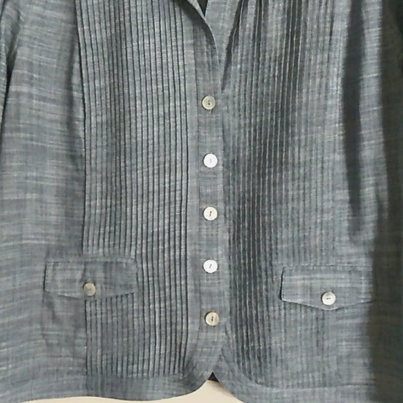 Chico's Collared Shirt Blouse Three Button Down Chico's SZ 2 Cuffed 3/4 sleeve - Picture 4 of 9